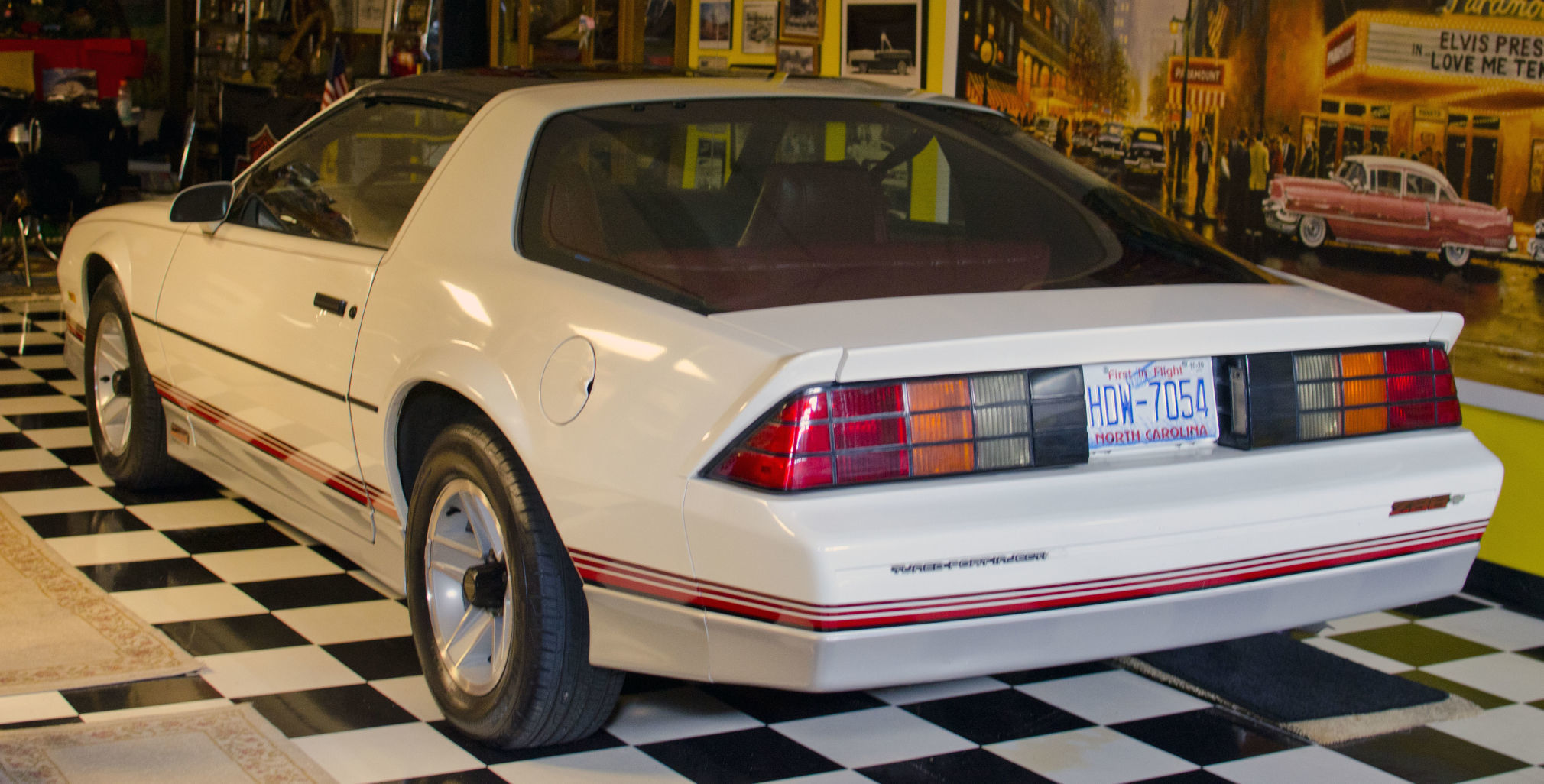 1985 Camaro (4).jpg
